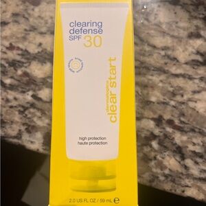 Clearing defense spf 30